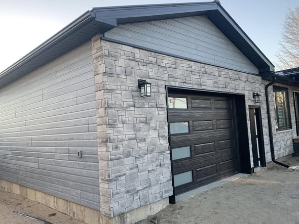 Maison entièrement rénovée par Construction Dany Ladouceur inc.