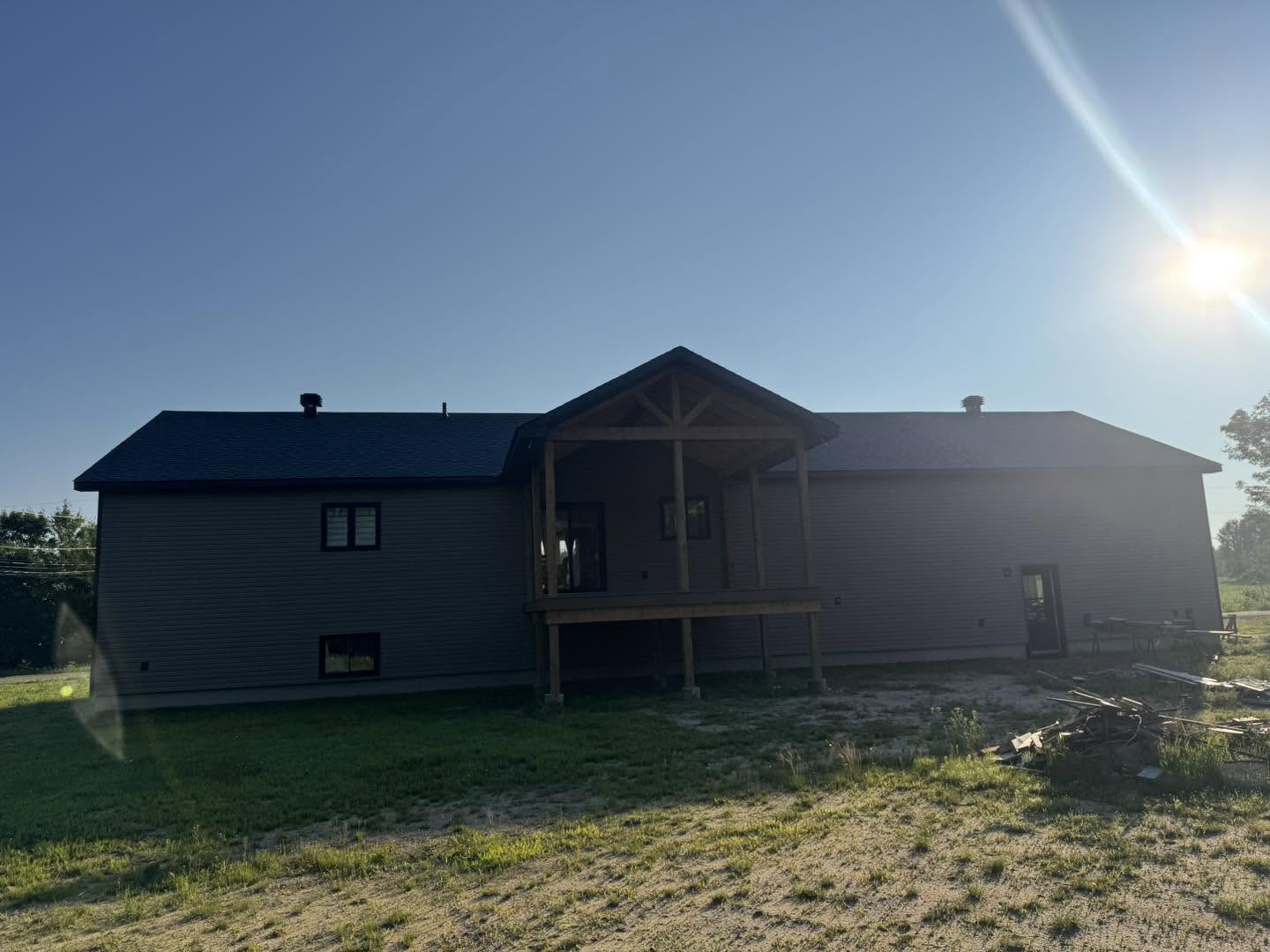 Construction d'une maison neuve par Construction Dany Ladouceur inc.